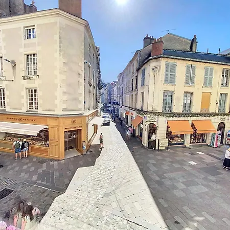 Le Loft Gambetta -poitiers Centre- Laconciergerie Apartment